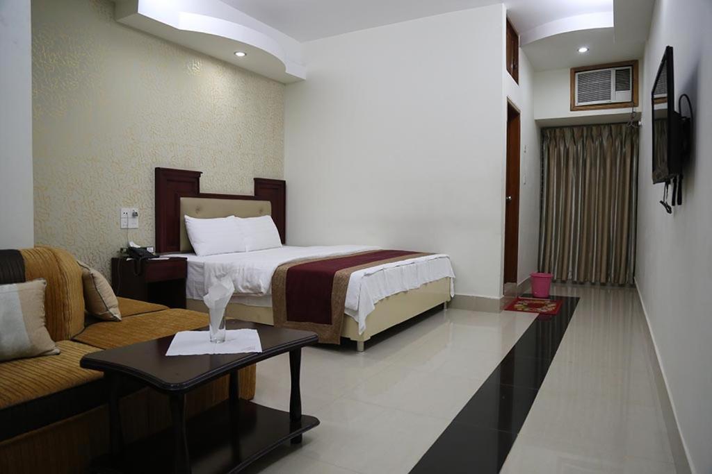 Hotel City Plaza Jessore Eksteriør bilde